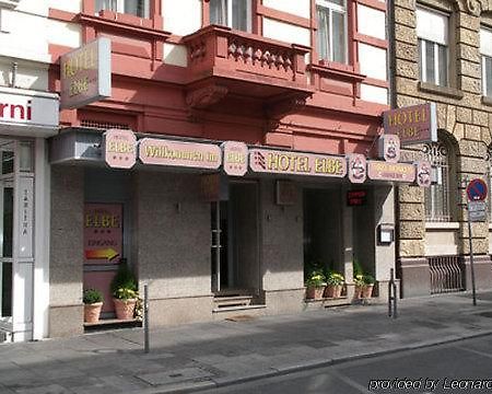 โรงแรมเอลเบอ Frankfurt am Main ภายนอก รูปภาพ